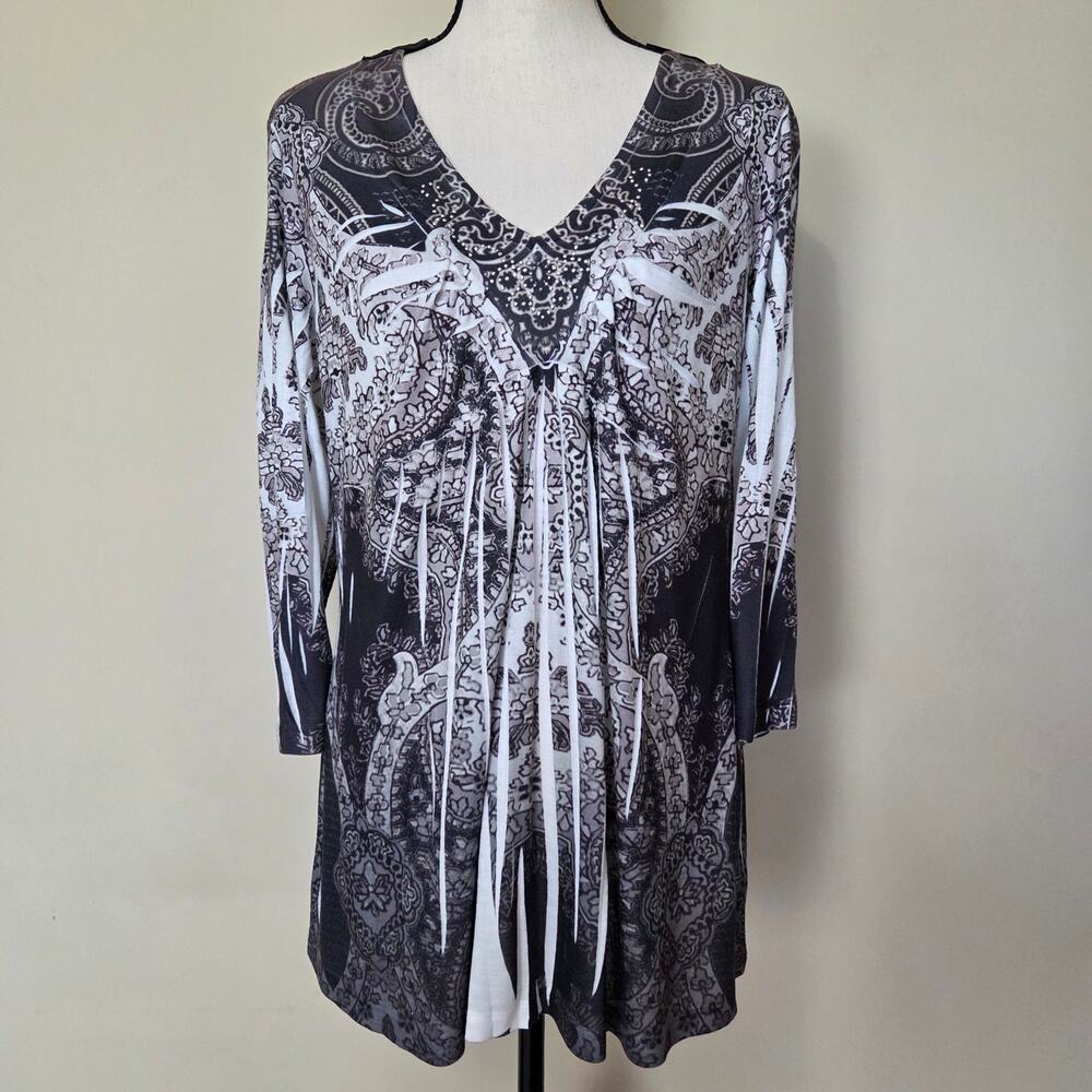 Energe By One World XL Lace Studded Pullover V-Neck Tunic Top Flowy Boho Chic